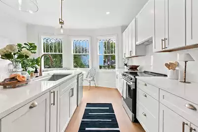563 Rutledge Avenue, Charleston, SC 29403 - Photo 3
