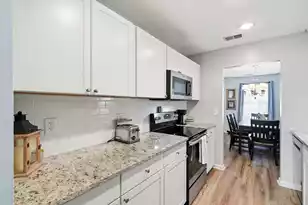 1376 Pinnacle Ln, Charleston, SC 29412 - Photo 9