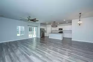 573 Spanish Wells Rd, Summerville, SC 29486 - Photo 3
