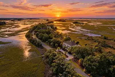 21 Seagrass Lane, Isle Of Palms, SC 29451 - Photo 3