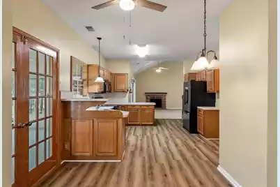 3305 Heathland Way, Mount Pleasant, SC 29466 - Photo 7