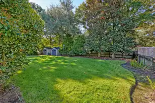 341 Rice Bay Dr, Mount Pleasant, SC 29464 - Photo 27