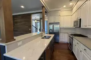 115 Wappoo Landing Cir #17, Charleston, SC 29412 - Photo 11