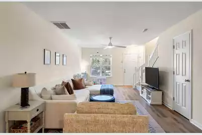 369 Kelsey Boulevard, Charleston, SC 29492 - Photo 5