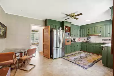 208 Carolina Avenue E, Summerville, SC 29483 - Photo 21