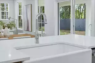 295 Rebel Kat Ct, Charleston, SC 29412 - Photo 5