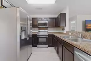 153 Tyger St, Summerville, SC 29485 - Photo 5