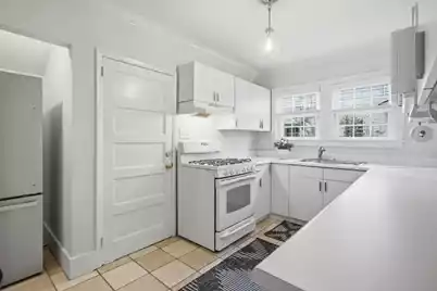 57 Darlington Avenue, Charleston, SC 29403 - Photo 9