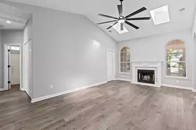8506 Litchfield Drive, North Charleston, SC 29406 - Photo 5
