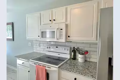 207 Pemberly Boulevard, Summerville, SC 29486 - Photo 9