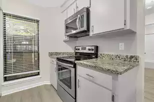 1105 Hidden Cove Dr #70, Mount Pleasant, SC 29464 - Photo 9