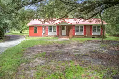 2042 Sniders Highway, Walterboro, SC 29488 - Photo 9