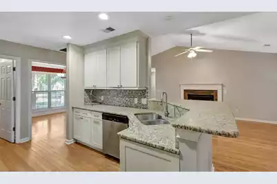 1561 Glen Erin Drive, Mount Pleasant, SC 29464 - Photo 11