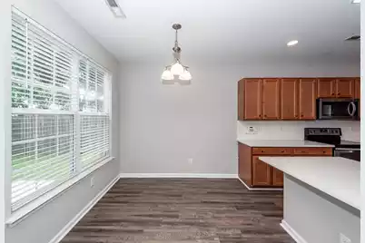 2424 Stadium Drive, North Charleston, SC 29406 - Photo 17
