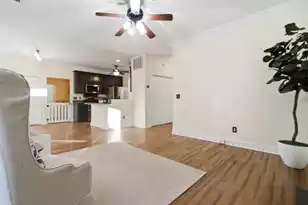 305 Gleneagles Dr, Summerville, SC 29483 - Photo 11