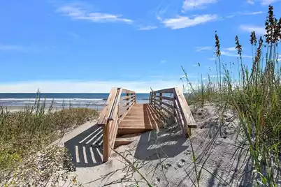 1605 Ashley Avenue E, Folly Beach, SC 29439 - Photo 9