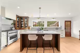 2 Gadsden St, Charleston, SC 29401 - Photo 23