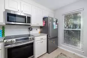25 HillCreek Blvd, Charleston, SC 29412 - Photo 13