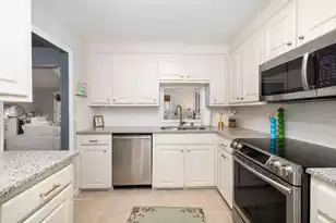 25 HillCreek Blvd, Charleston, SC 29412 - Photo 15
