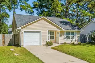 122 Cambridge Rd, Summerville, SC 29486 - Photo 3