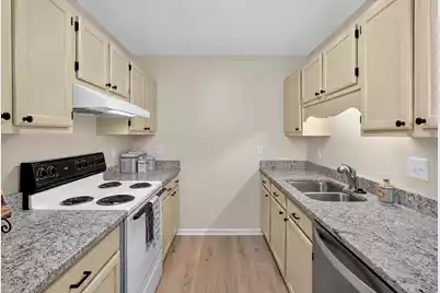 260 Pine Shadow Drive, Goose Creek, SC 29445 - Photo 7