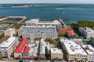 182 Bay Street E, Charleston, SC 29401 - Photo 3