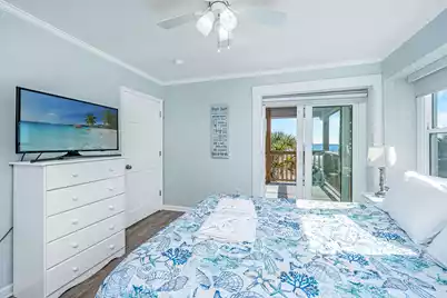 1665 Ashley Avenue E, Folly Beach, SC 29439 - Photo 25