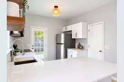 1250 Falling Moss Drive, Mount Pleasant, SC 29466 - Photo 17