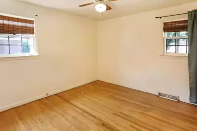 7021 Kenneth Drive, North Charleston, SC 29406 - Photo 13