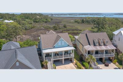 2064 Amenity Park Drive, Mount Pleasant, SC 29466 - Photo 1