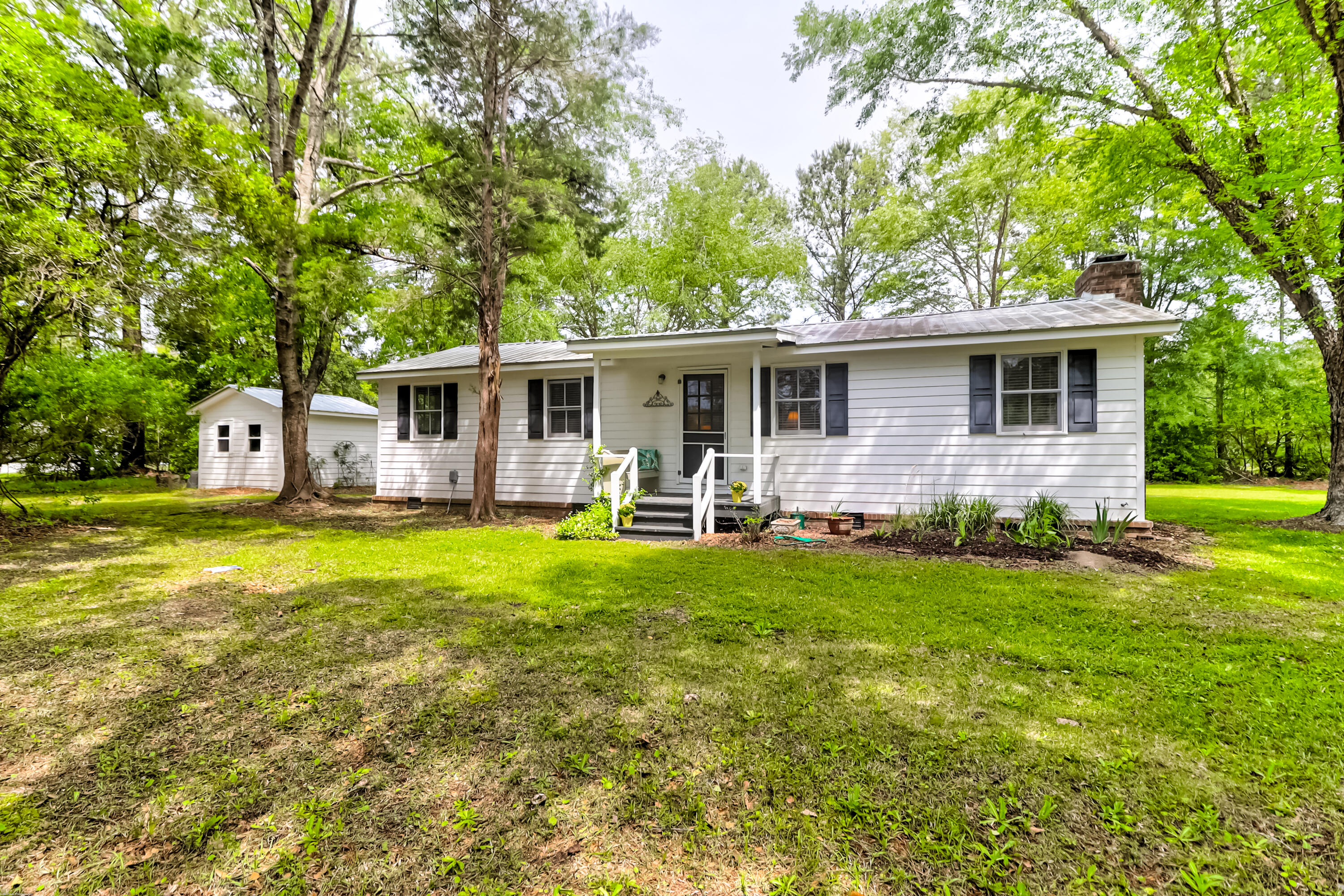 1163 Murrell Rd Mount Pleasant Sc 29429 Mls 23009710 Coldwell Banker