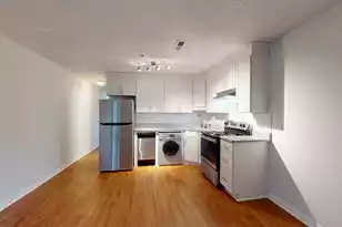 40 Bee St, Charleston, SC 29403 - Photo 1