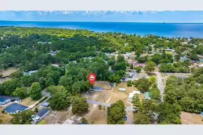 719 General Moultrie Dr, Bonneau, SC 29431 - Photo 1