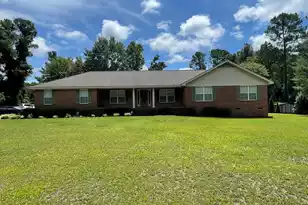 4698 Columbia Rd, Orangeburg, SC 29118 - Photo 1