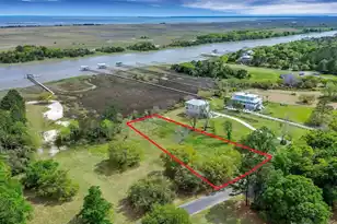 7909 Pelican Bay Dr, Awendaw, SC 29429 - Photo 1