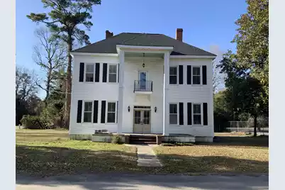 1000 Holly Street, Holly Hill, SC 29059 - Photo 1