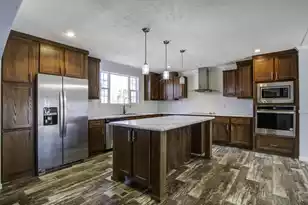 557 Old Greeleyville Rd, Greeleyville, SC 29056 - Photo 1