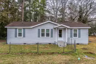 206 Dukes St, Saint George, SC 29477 - Photo 1