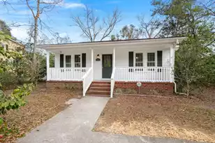 209 1st N Street E, Summerville, SC 29483 - Photo 1