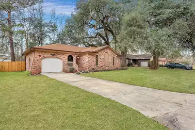 201 Maple Drive, Summerville, SC 29485 - Photo 1