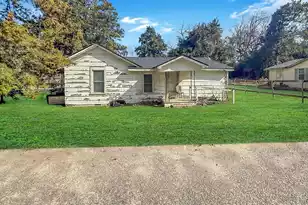 379 Sato Ave, Denmark, SC 29042 - Photo 1