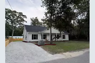 215 Middleton Street, Eutawville, SC 29048 - Photo 1