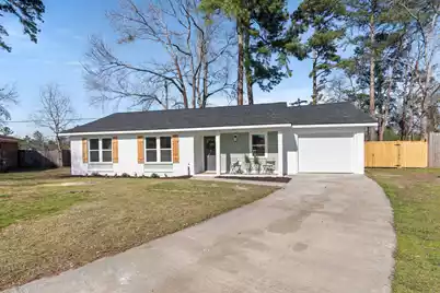 105 Gippy Drive, Summerville, SC 29486 - Photo 1