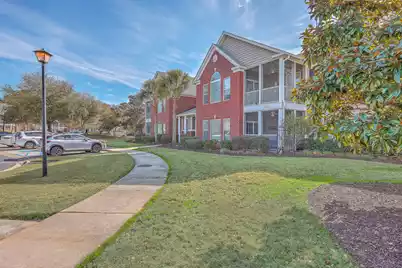 1338 Hopton Circle, Mount Pleasant, SC 29466 - Photo 1