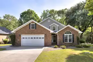 722 Oak Hill Dr, Manning, SC 29102 - Photo 1