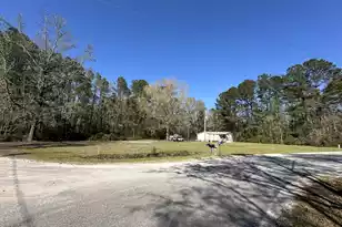 543 Glen St, Walterboro, SC 29488 - Photo 1