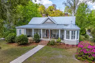 617 Hampton St, Walterboro, SC 29488 - Photo 1