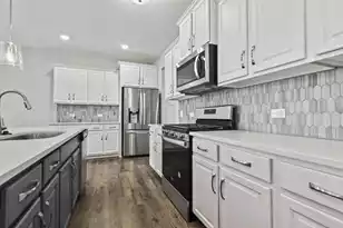 258 Godwit Dr, Summerville, SC 29486 - Photo 1