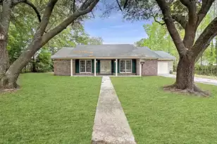 330 Crestwood Dr, Moncks Corner, SC 29461 - Photo 1