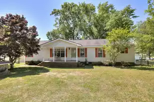 1228 James Loop Rd, Manning, SC 29102 - Photo 1